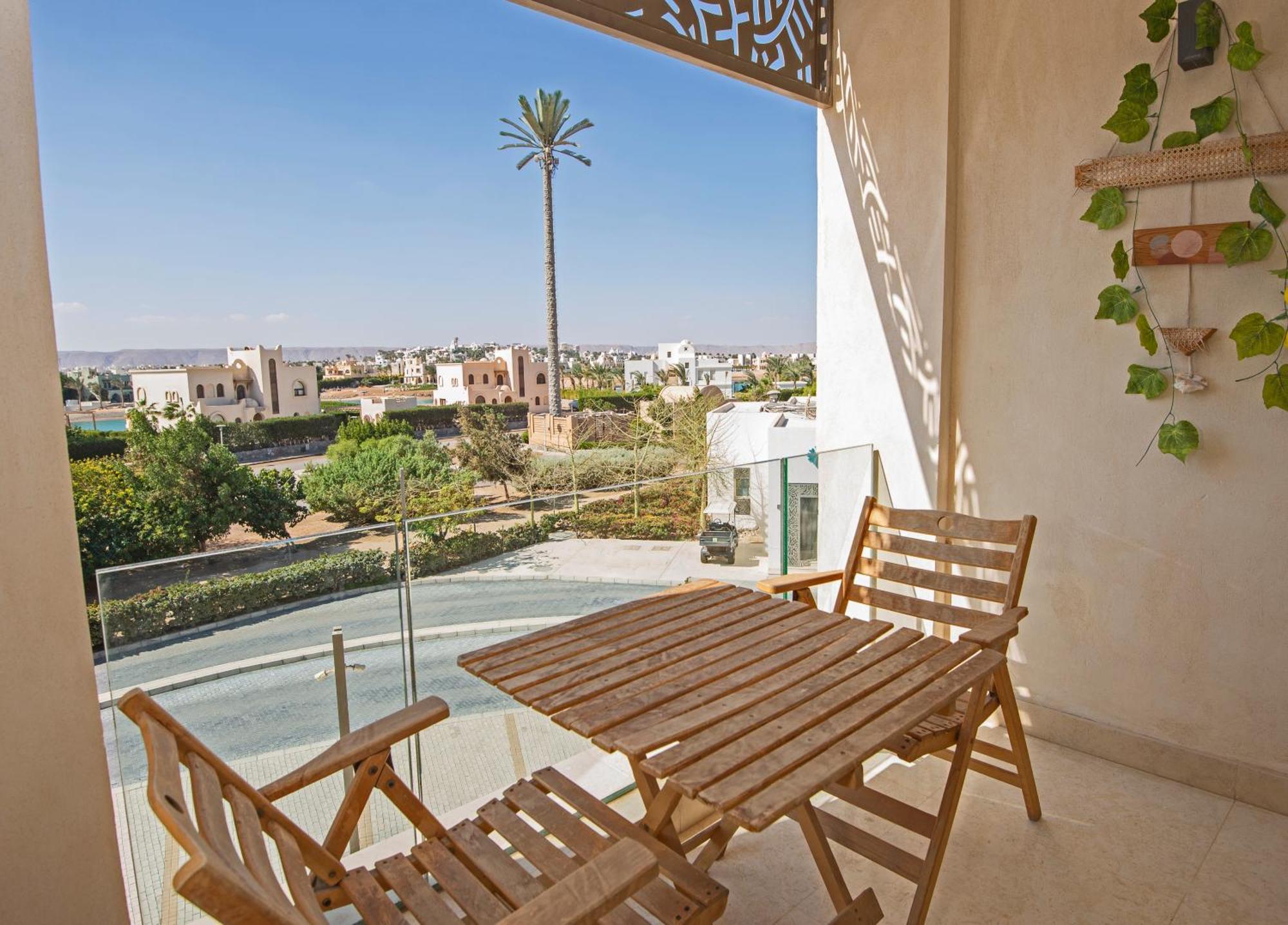Ollystays Mangroovy 1 Bedroom Beach And Pool Free Access Hurghada Exteriör bild