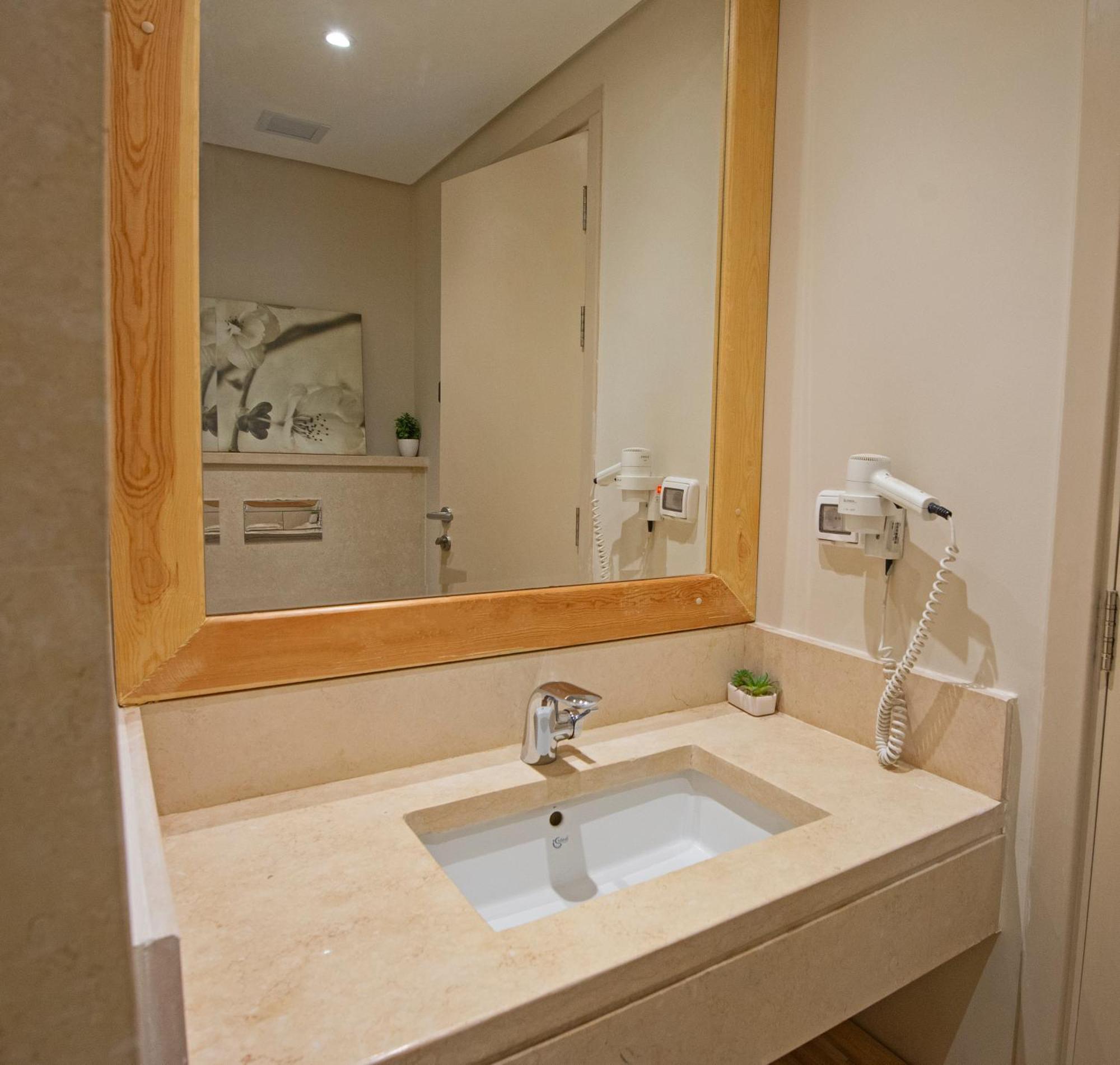 Ollystays Mangroovy 1 Bedroom Beach And Pool Free Access Hurghada Exteriör bild